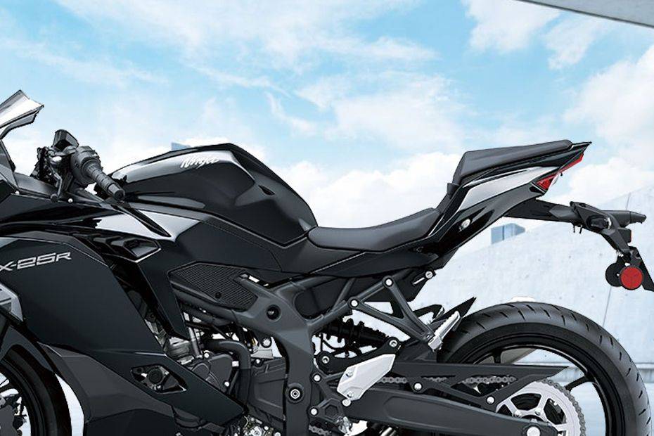 Kawasaki Ninja Zx R Harga Otr Promo Juni Spesifikasi Review