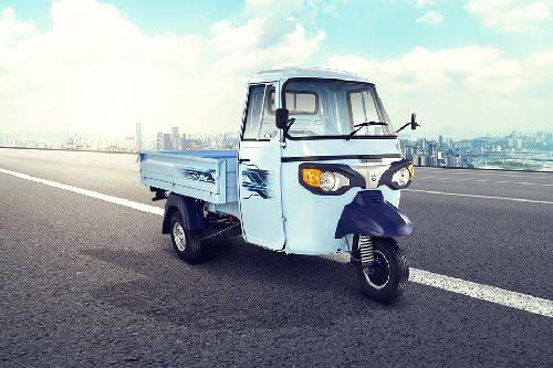 11 Piaggio Baru Dijual Roda Tiga Januari 2024 Zigwheels