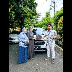 Lucky suzuki tangerang