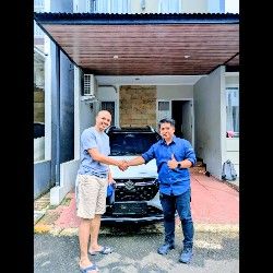 Lucky suzuki tangerang