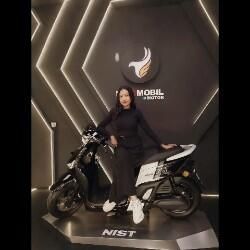 Nadia juniar lestari