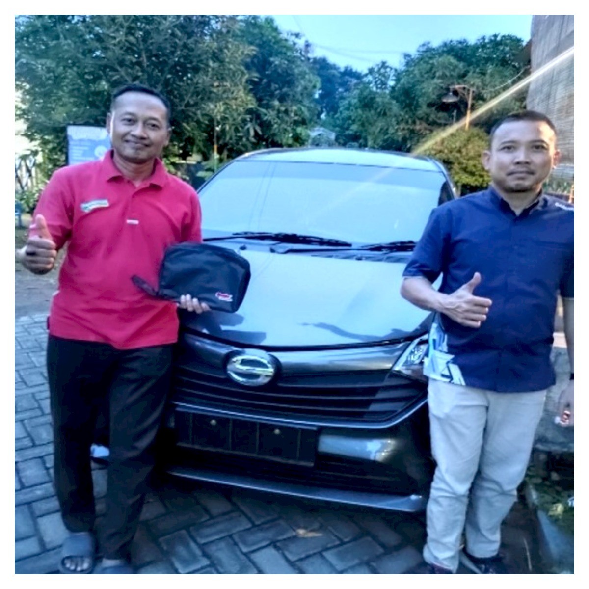 Serah Terima Unit Sigra 1.0 M MT