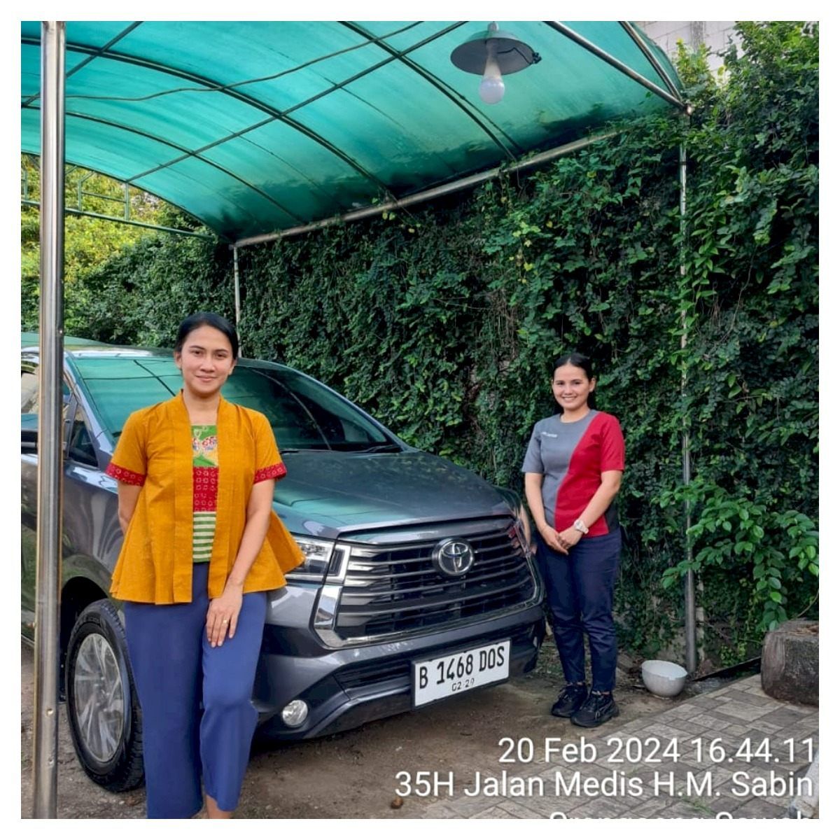 Pengiriman mobil Toyota