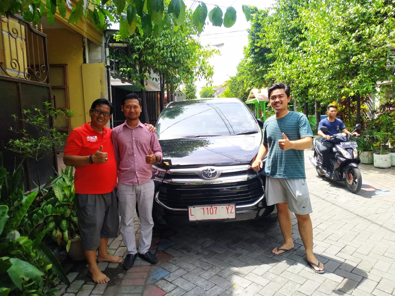 Delivery Toyota Kijang Innova