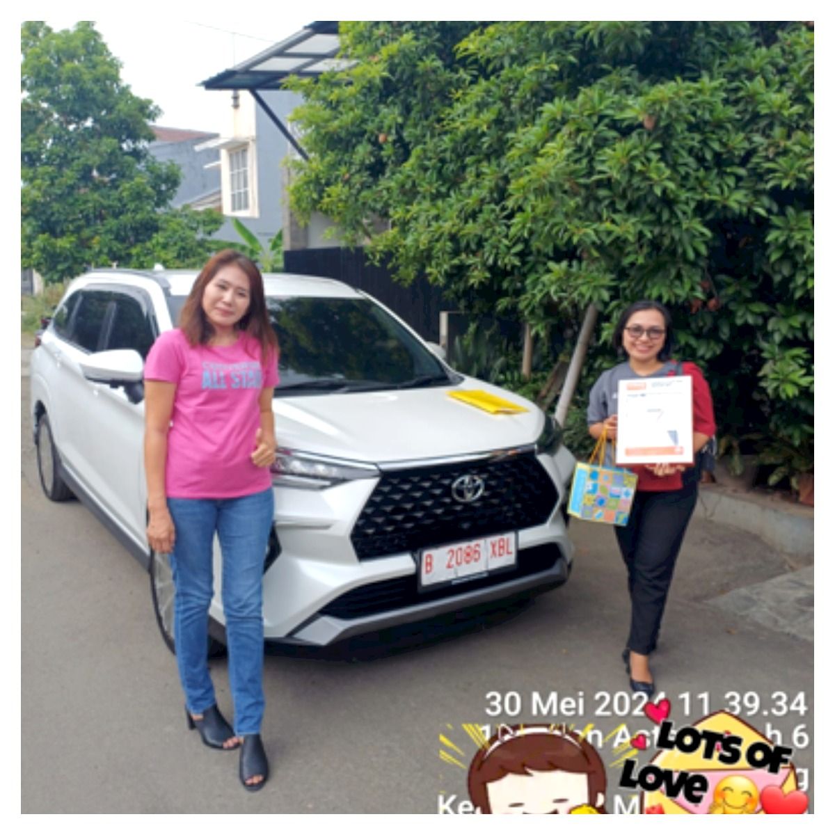 Veloz 1.5 Q CVT - Platinum White