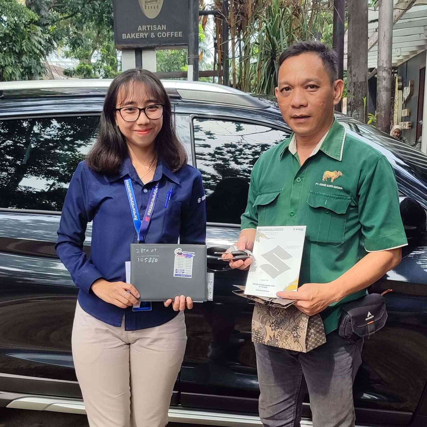 Serah terima Unit Suzuki XL7