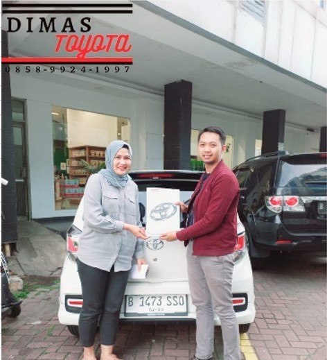 Serah Terima Mobil Agya