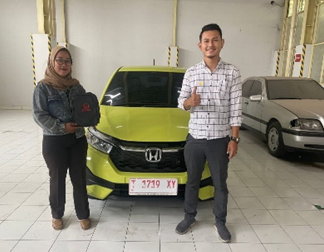 Delivery unit Honda Brio RS