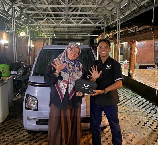 Delivery Wuling Air Ev Ibu M