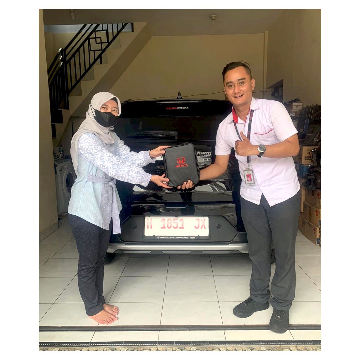 Deliverys Honda WRV RS with Honda S