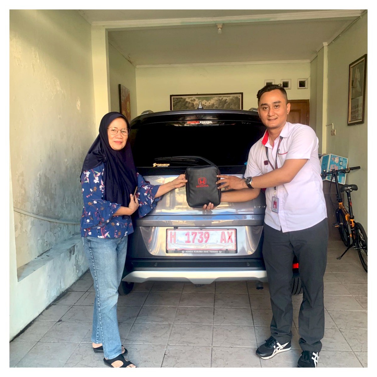 Delivery Honda BRV Prestige