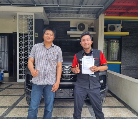 Delivery mobil Toyota