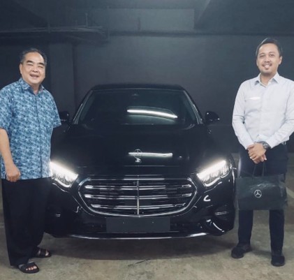 Mercedes-Benz E200 Exclusive Line 2