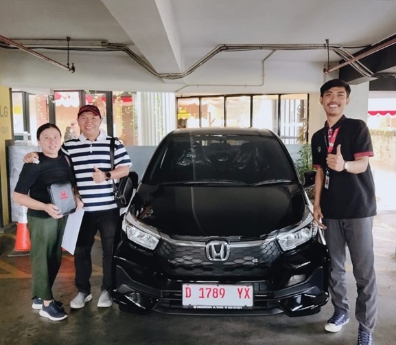 Serah Terima Unit Honda Brio