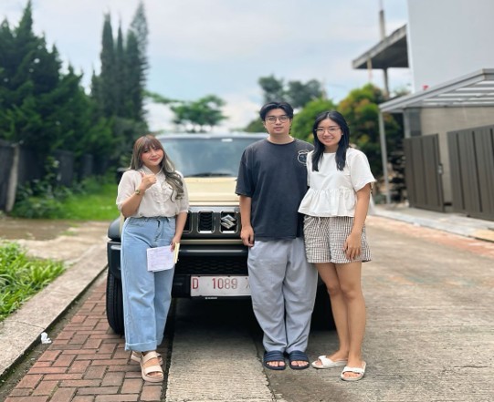 Delivery SUZUKI JIMNY 5 DOORS