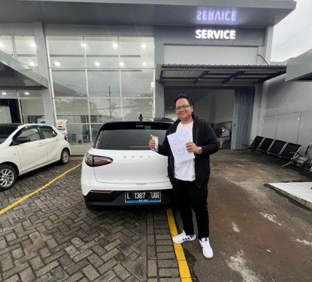 Geely Ex2