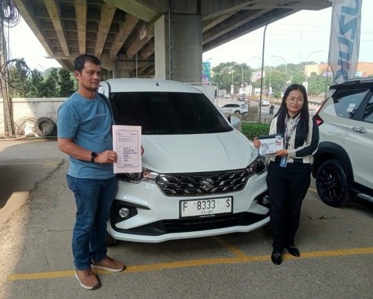 Serah terima unit Suzuki Ertiga