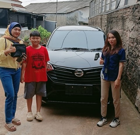 Serah terima unit Sigra