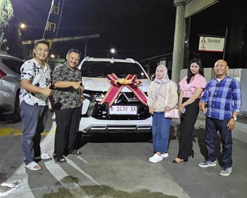 Delivery Mitsubishi Pajero Sport 4x