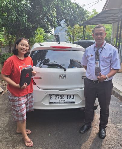 Kirim Honda BRIO SATYA  E 1.2  CVT