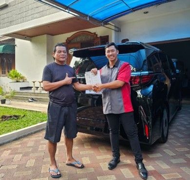 Serah terima Unit Alphard HV CVT 