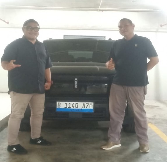 Delivery Chery J6 Black