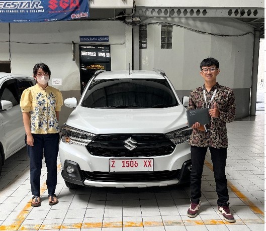 Serah Terima Unit Suzuki XL7