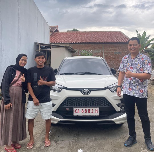 Delivery unit Toyota