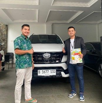 Serah Terima Unit Toyota Fortuner