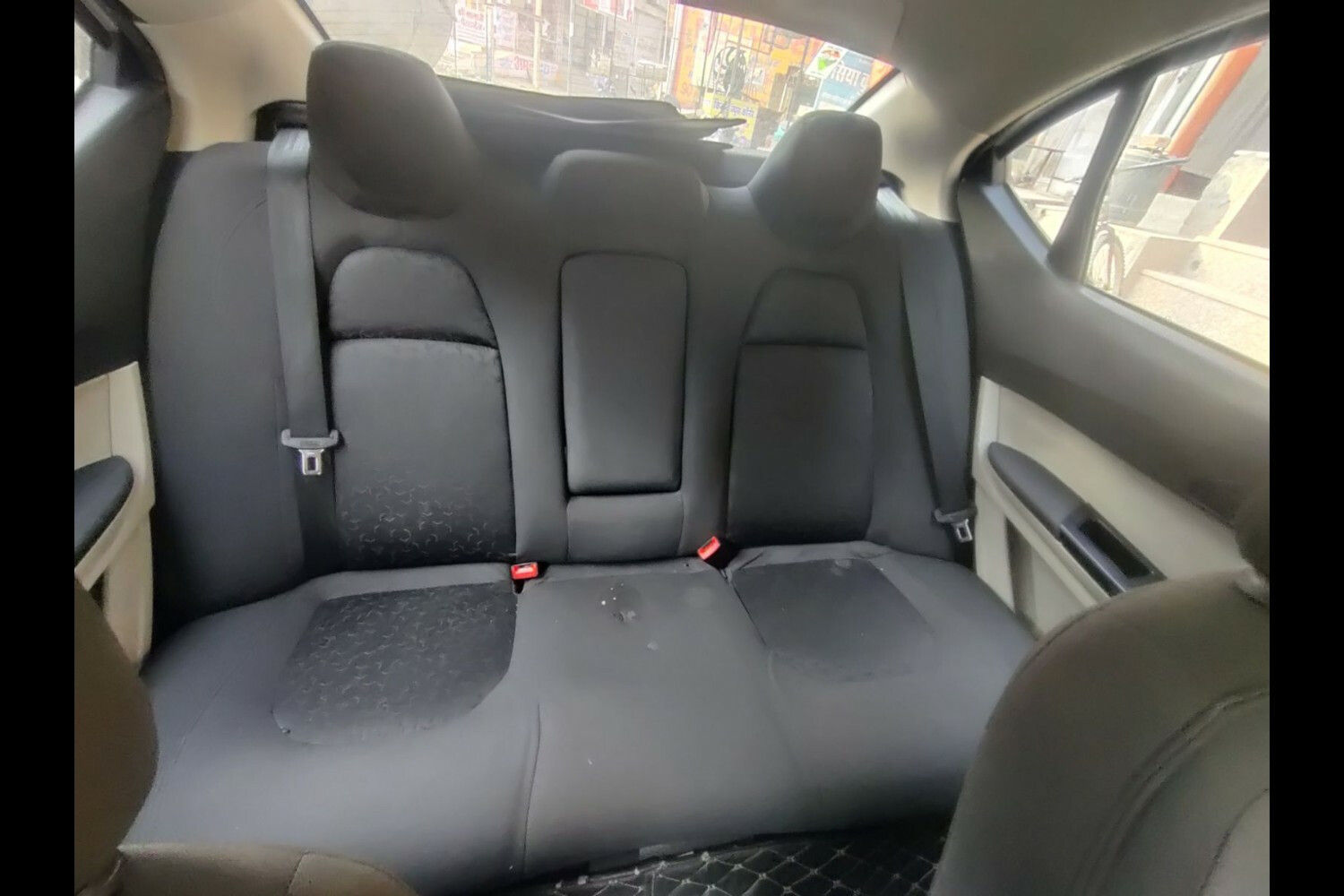 Suzuki e-Vitara GLX 2 Tone
