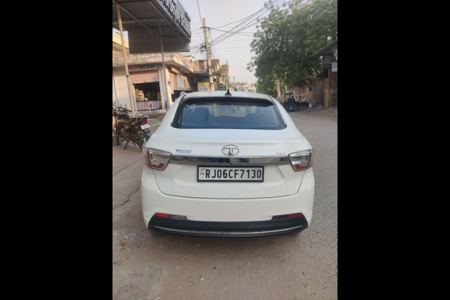 Suzuki Fronx SGX Hybrid AT