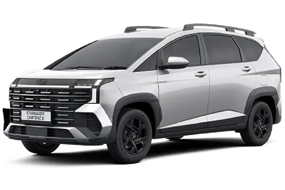 Hyundai Stargazer Cartenz X Creamy White Pearl Hyundai Stargazer Cartenz X Creamy White Pearl