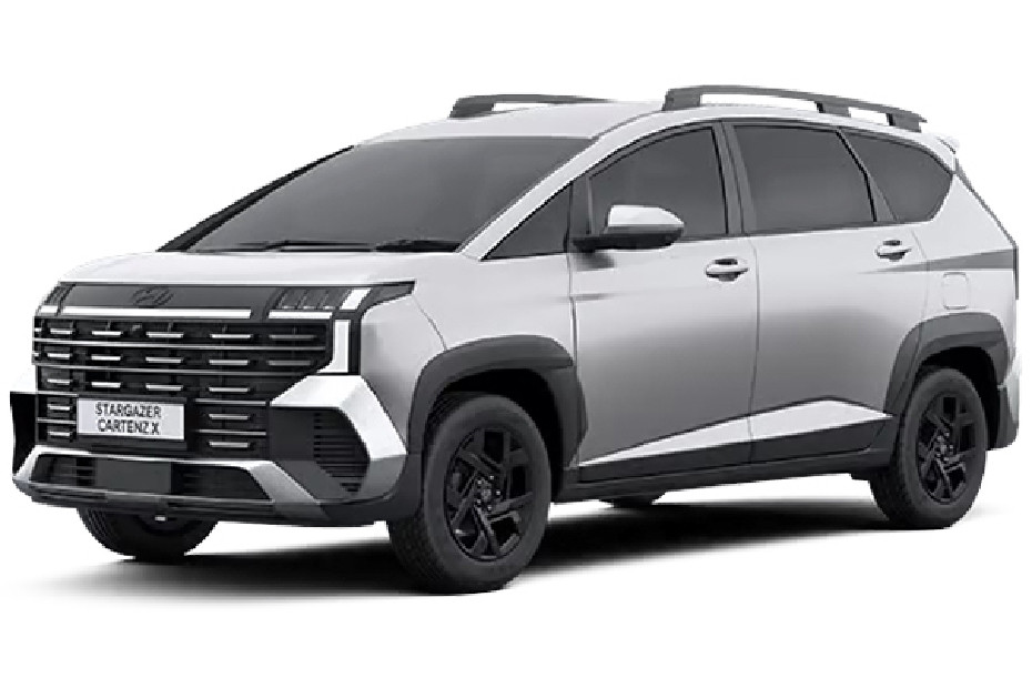 Hyundai Stargazer Cartenz X White Matte Hyundai Stargazer Cartenz X White Matte