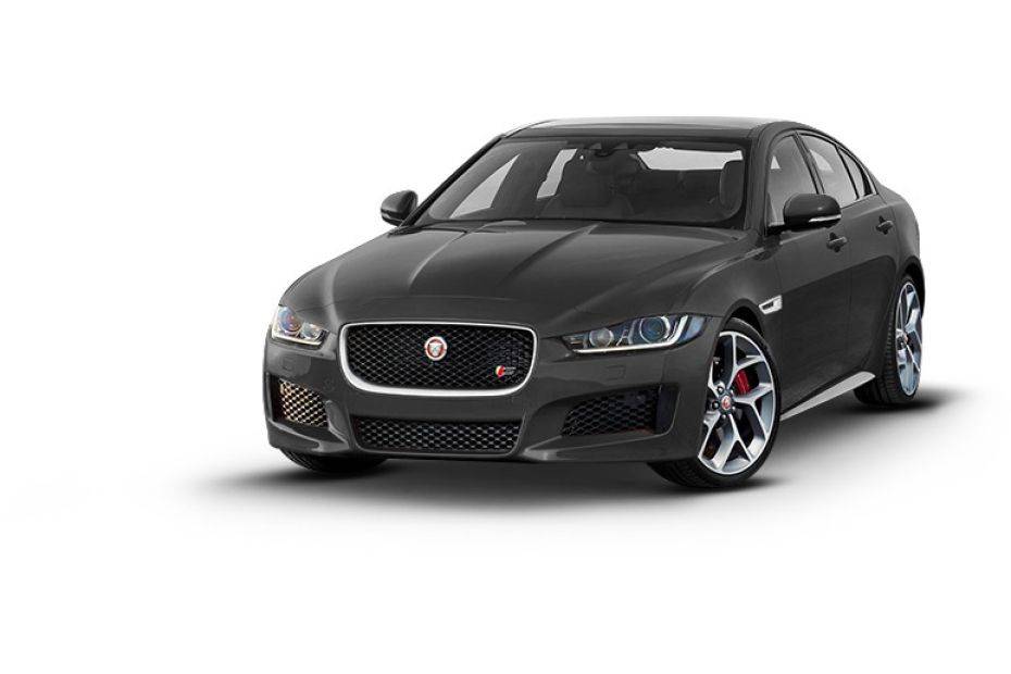 Jaguar XE  Santorini Black