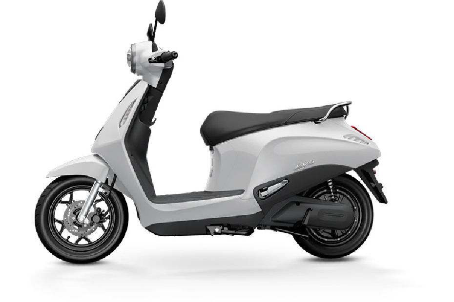 VinFast Evo White