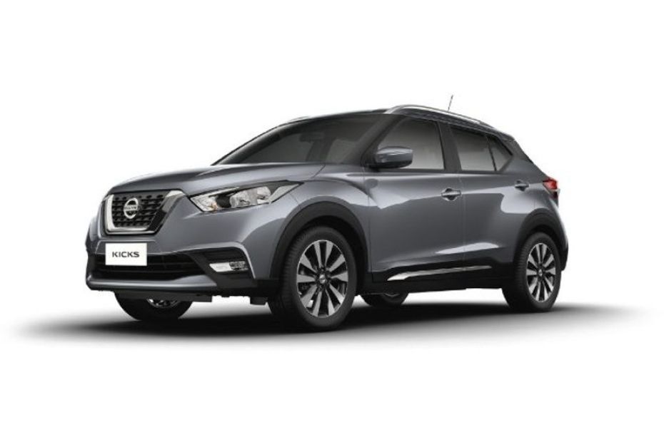 Nissan Kicks 2023 Gray Metallic