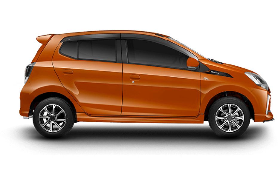 Daihatsu Ayla Orange Metallic Daihatsu Ayla Orange Metallic