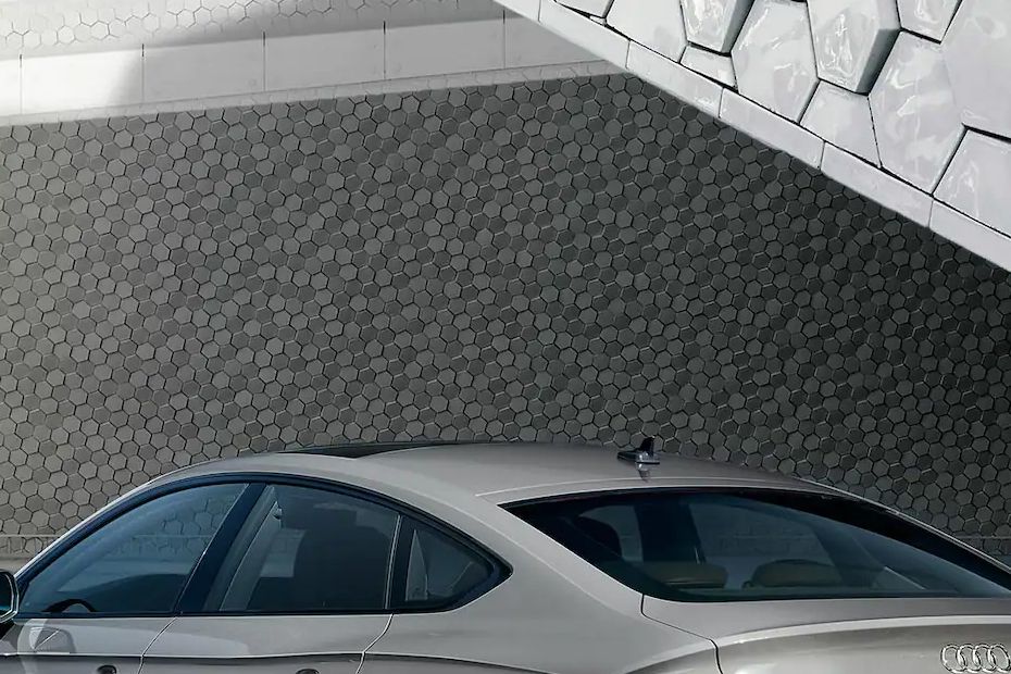 Audi A5 Sportback Roof Antenna