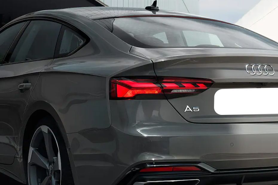 Audi A5 Sportback lampu belakang