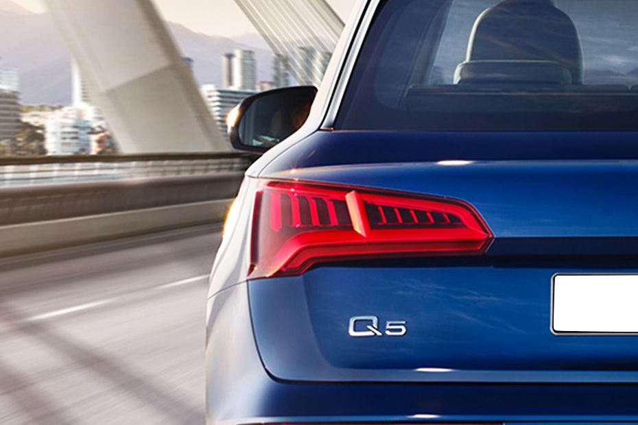 Q5 Tail light Q5 Tail light