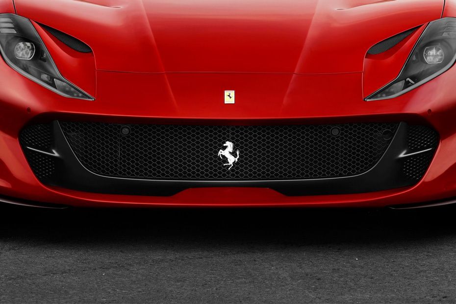 Tampak Grille 812 Superfast