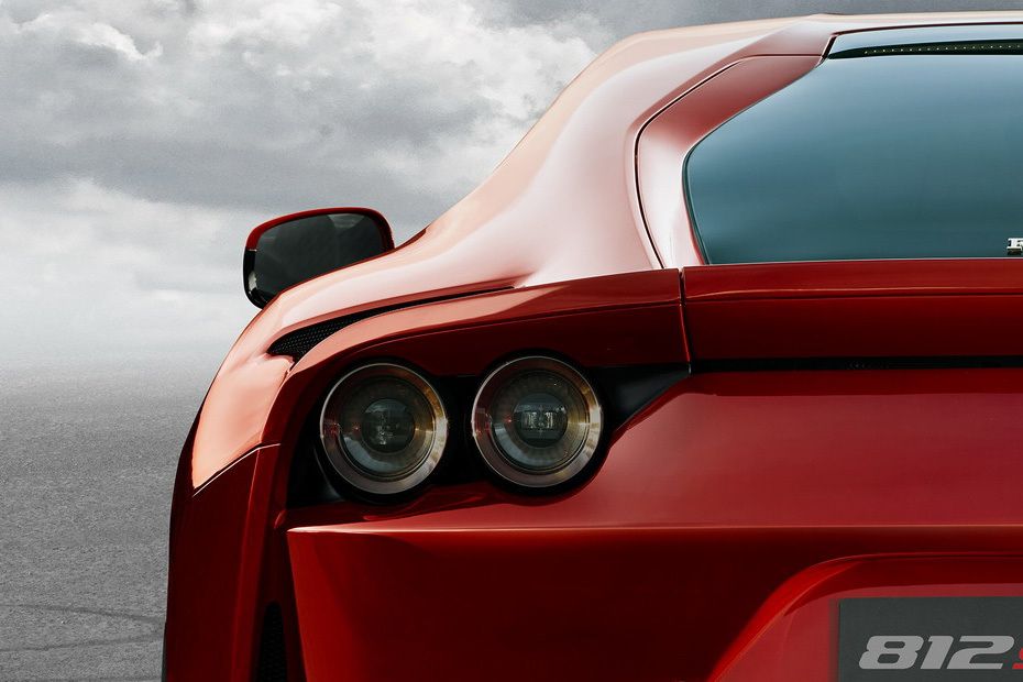 lampu belakang 812 Superfast