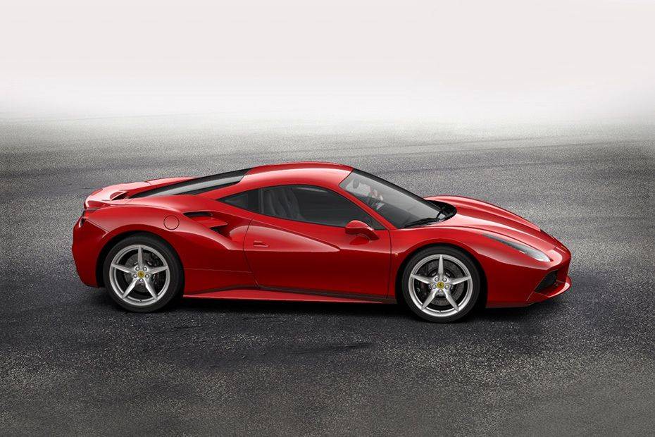 Tampak kanan Ferrari 488 GTB Tampak kanan Ferrari 488 GTB