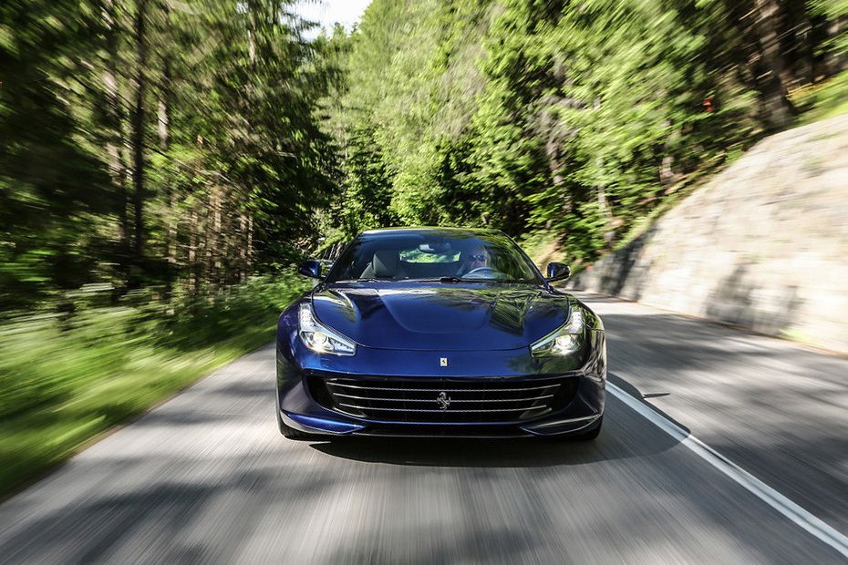 Full Front View of GTC4Lusso