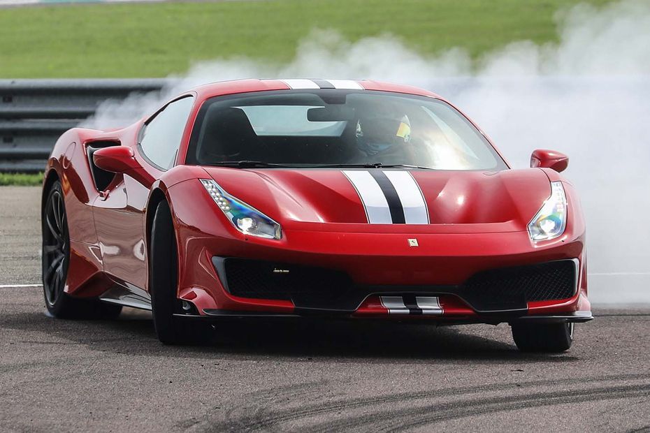 Tampak depan medum angle 488 Pista