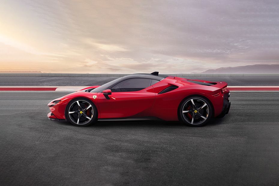 Ferrari SF90 Stradale 2024 Price, Review, Specifications & Juni Promo