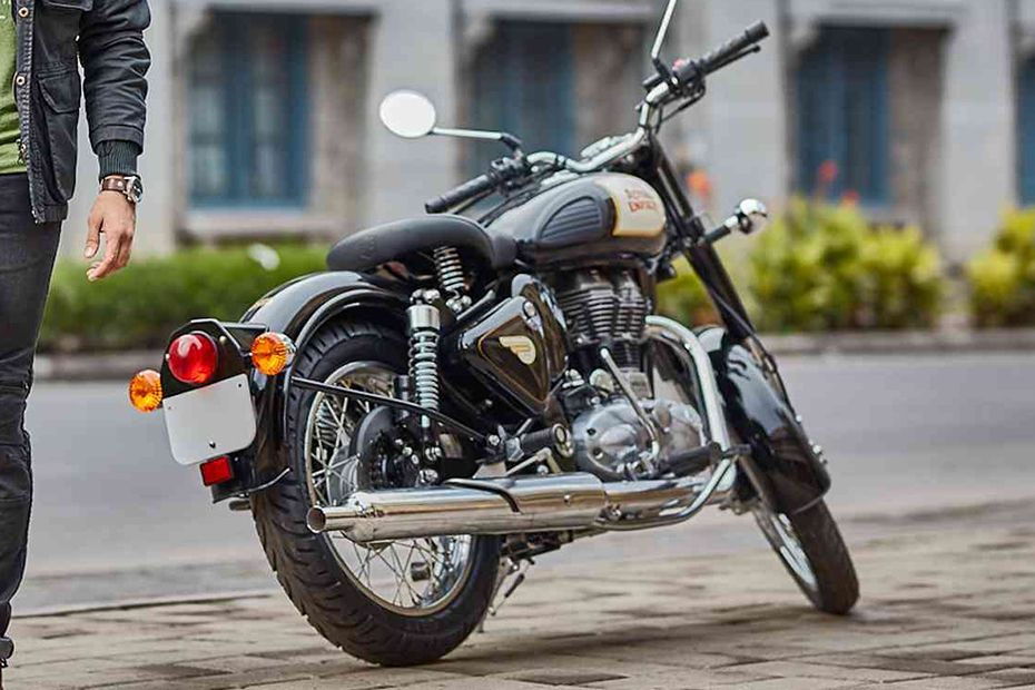 Royal Enfield Classic 350 Back Side View Royal Enfield Classic 350 Back Side View