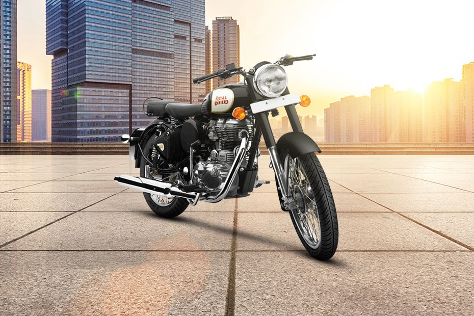 Royal Enfield Classic 350 Slant Rear View Full Image Royal Enfield Classic 350 Slant Rear View Full Image