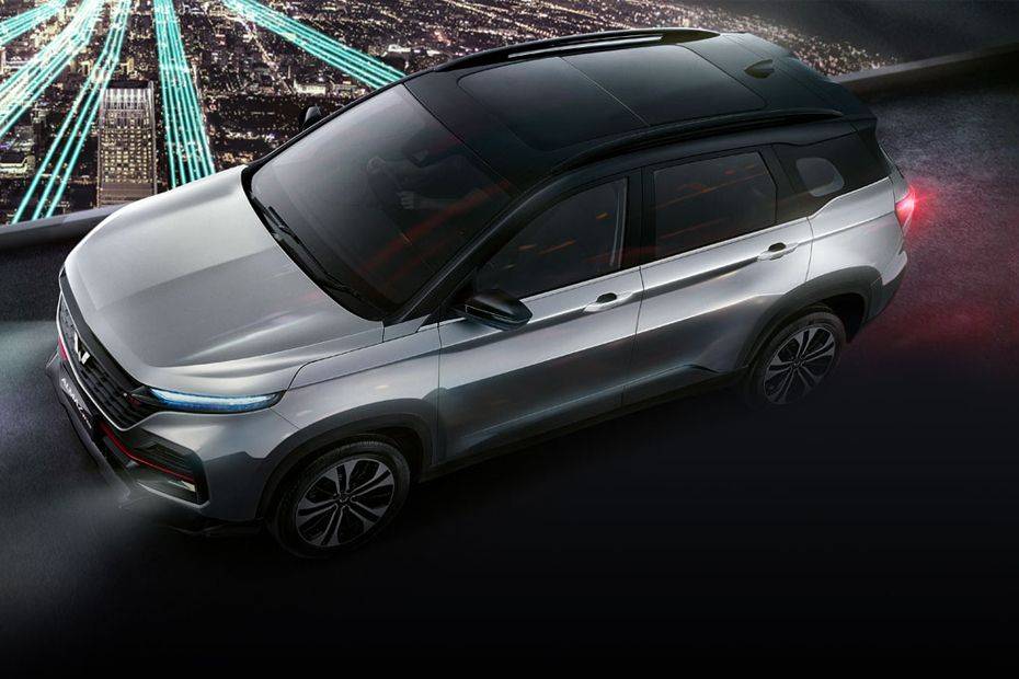 Wuling Almaz RS Front Angle High View Wuling Almaz RS Front Angle High View