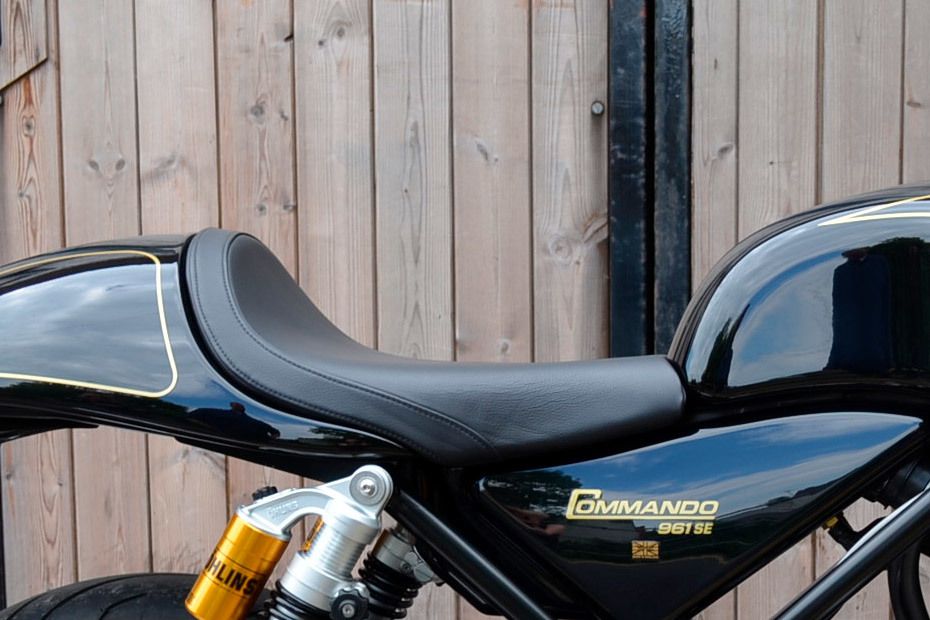 Norton Commando 961 Rider Seat View